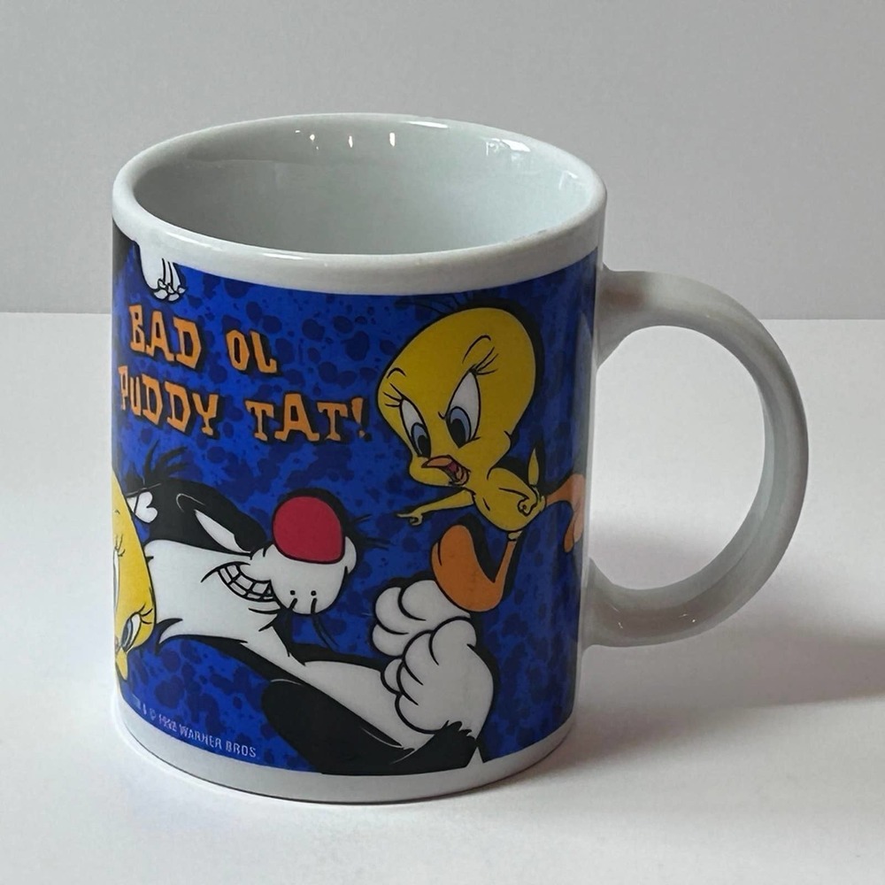 Tweety‎ & Sylvester "Bad Ole Puddy Tat / Sufferin' Succotash" coffee mug